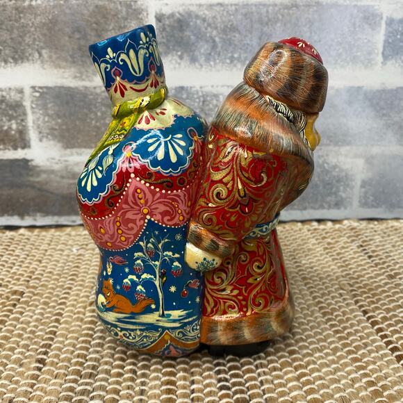 Vtg Wooden Solid Russian Hand Carved Ded Moroz Santa Claus 7" folklore figurine - Picture 10 of 16